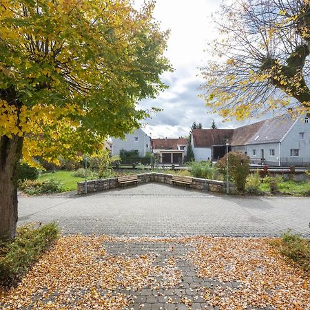 Lovely Holiday Home In Haunsheim Exterior foto